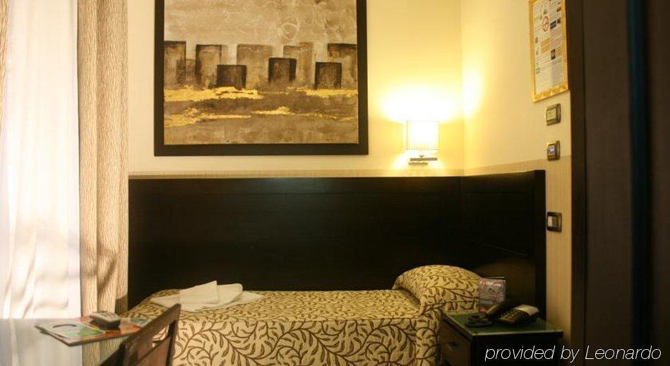 Yes Boutique 3* Rome