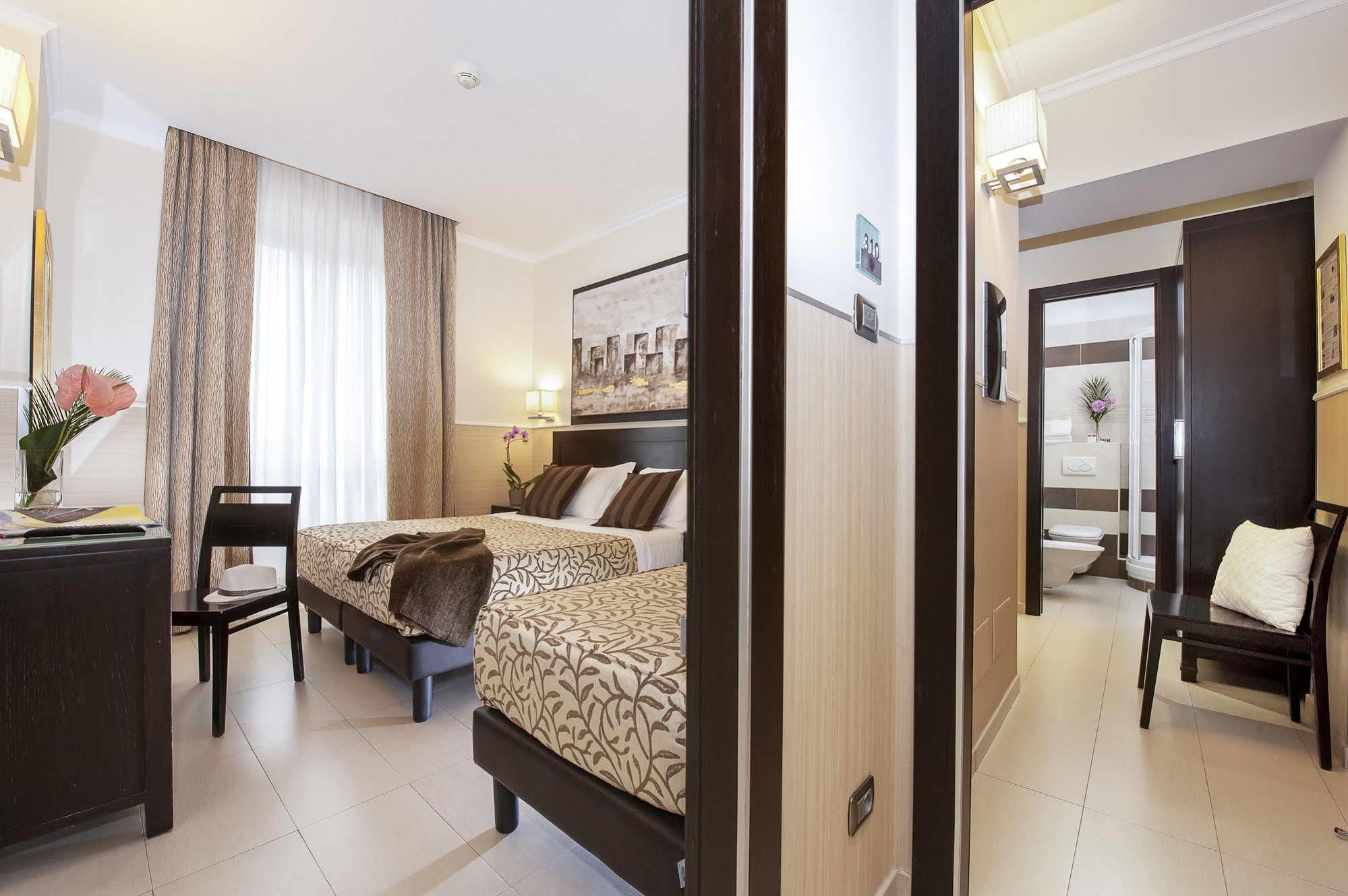 Hotel Yes Boutique 3*