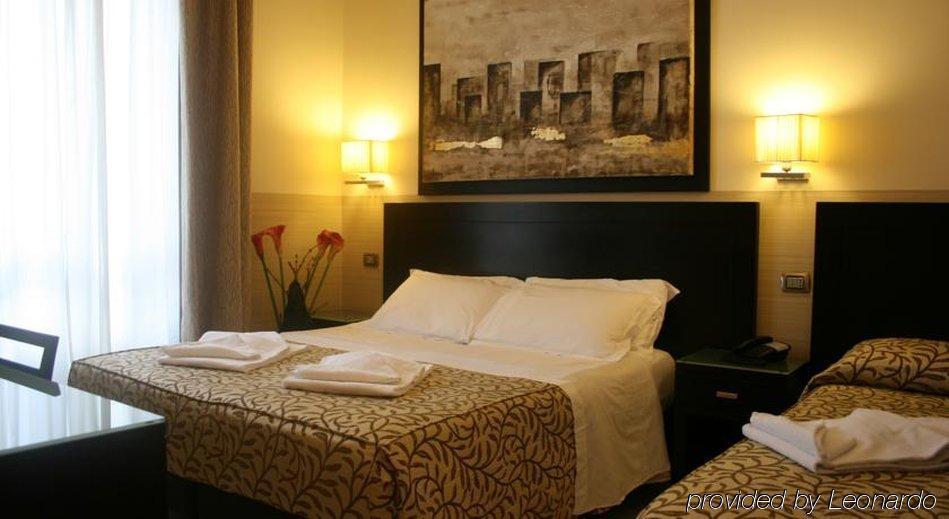 Hotel Yes Boutique 3*